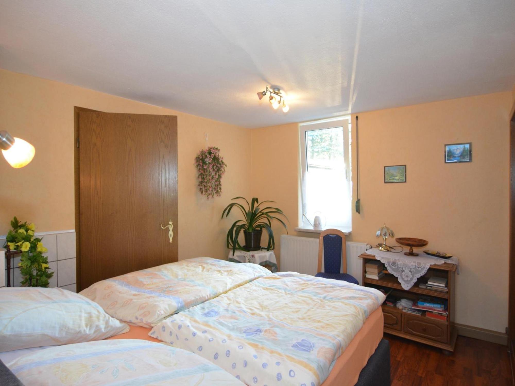 Holiday Home In Neustadt Am Rennsteig With Pond Εξωτερικό φωτογραφία