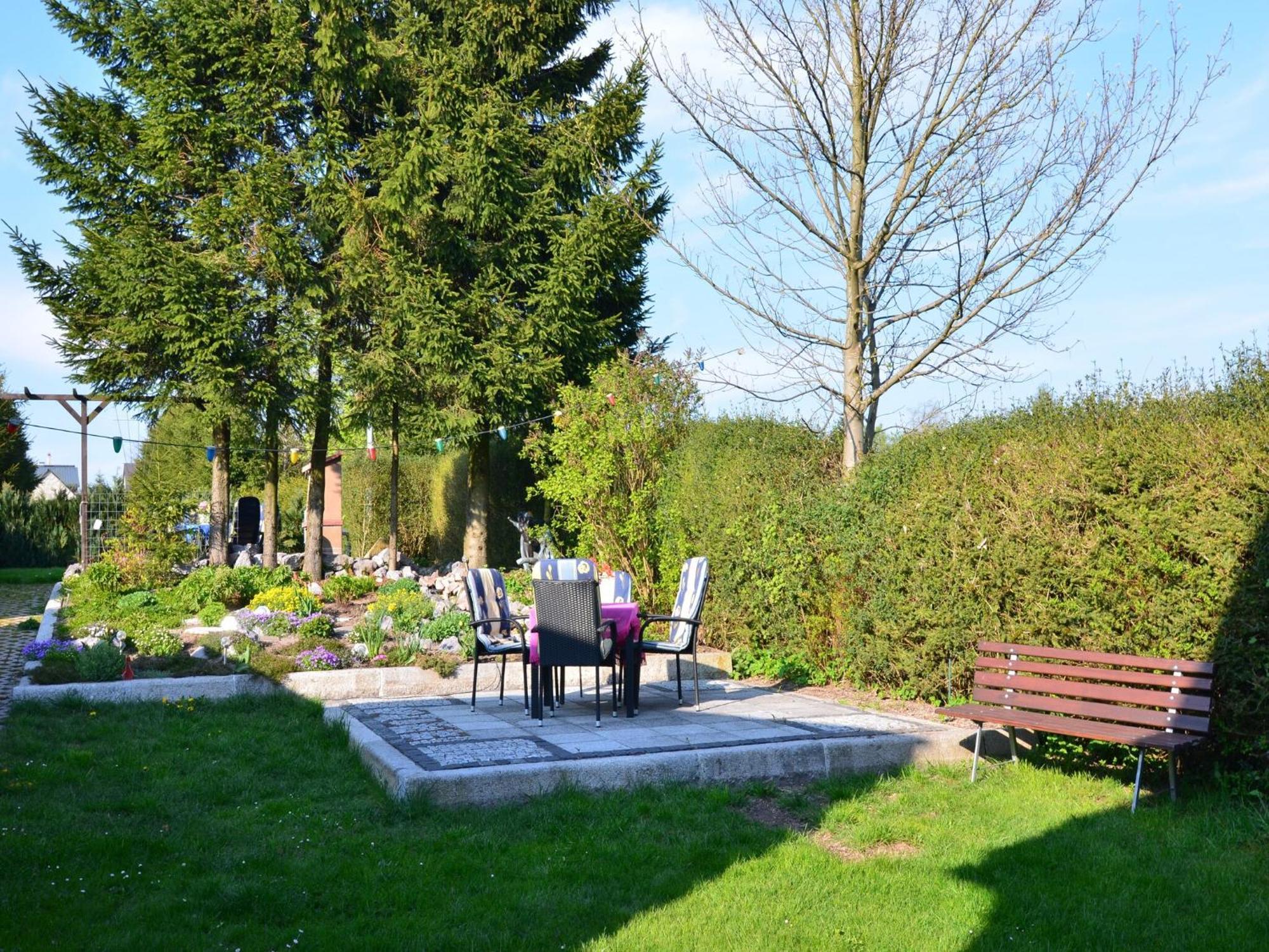 Holiday Home In Neustadt Am Rennsteig With Pond Εξωτερικό φωτογραφία