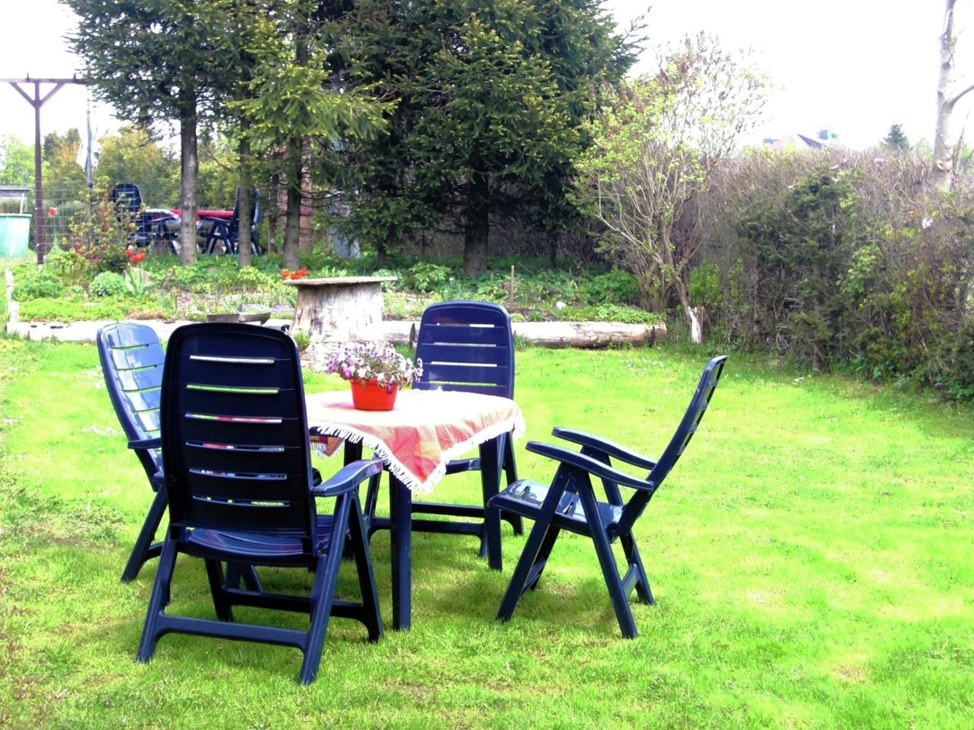 Holiday Home In Neustadt Am Rennsteig With Pond Εξωτερικό φωτογραφία