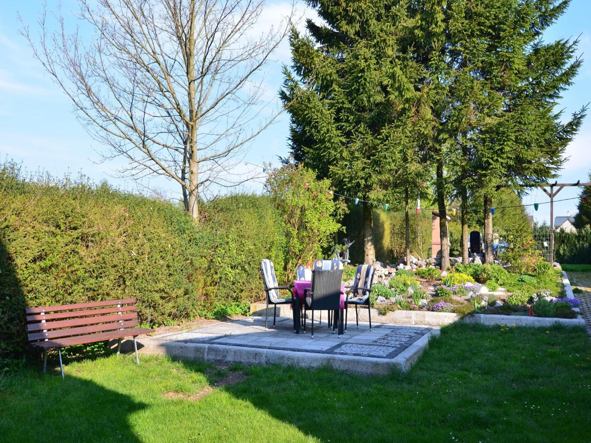 Holiday Home In Neustadt Am Rennsteig With Pond Εξωτερικό φωτογραφία
